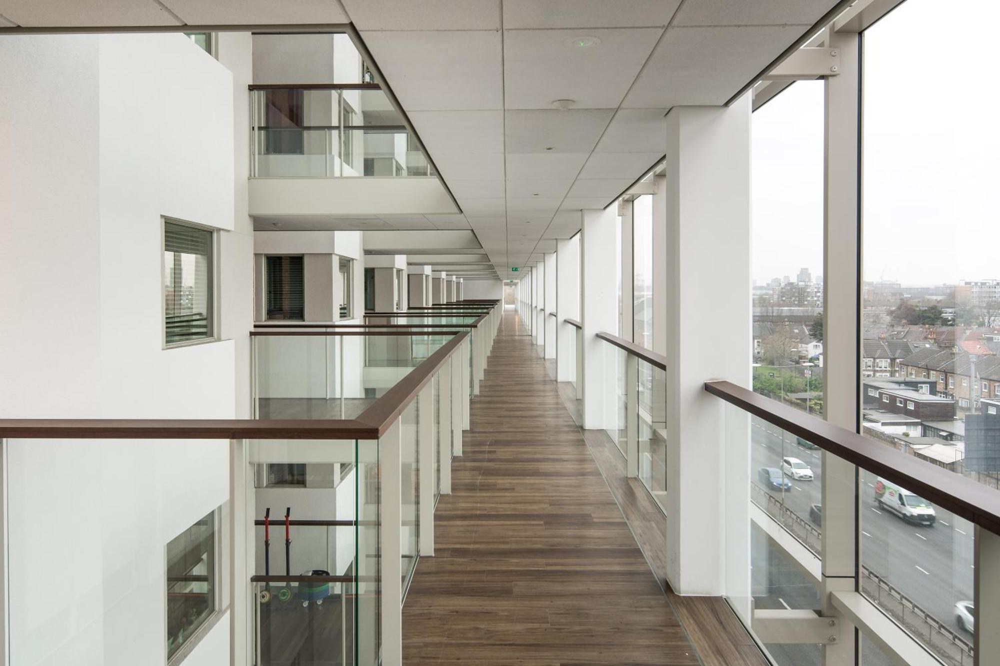 Canning Town -2 Bed Luxury Apartment Лондон Экстерьер фото