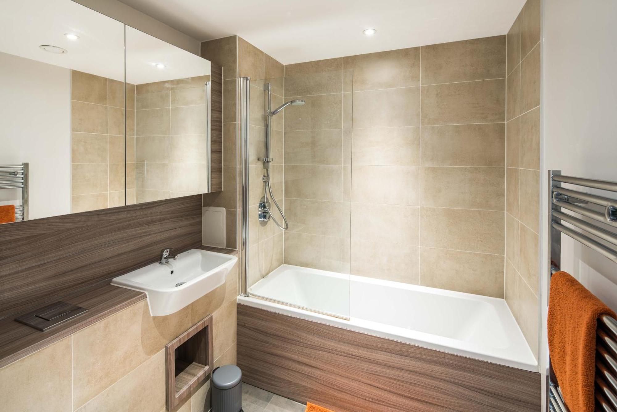 Canning Town -2 Bed Luxury Apartment Лондон Экстерьер фото